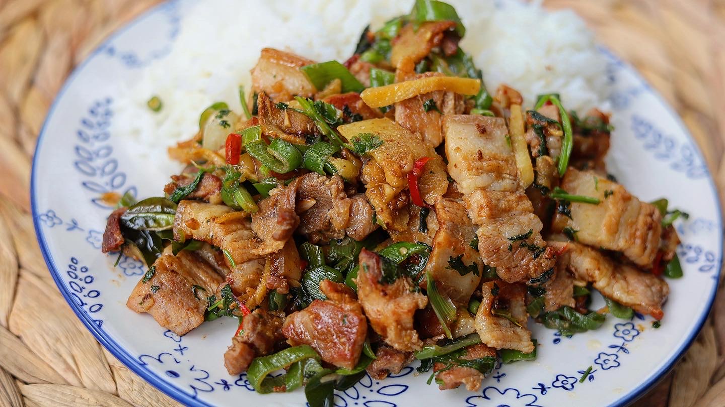 Hmong Meal: Pork & Ginger Stir Fry [Nqaj Npua Kib Ntsug Qhav] - C